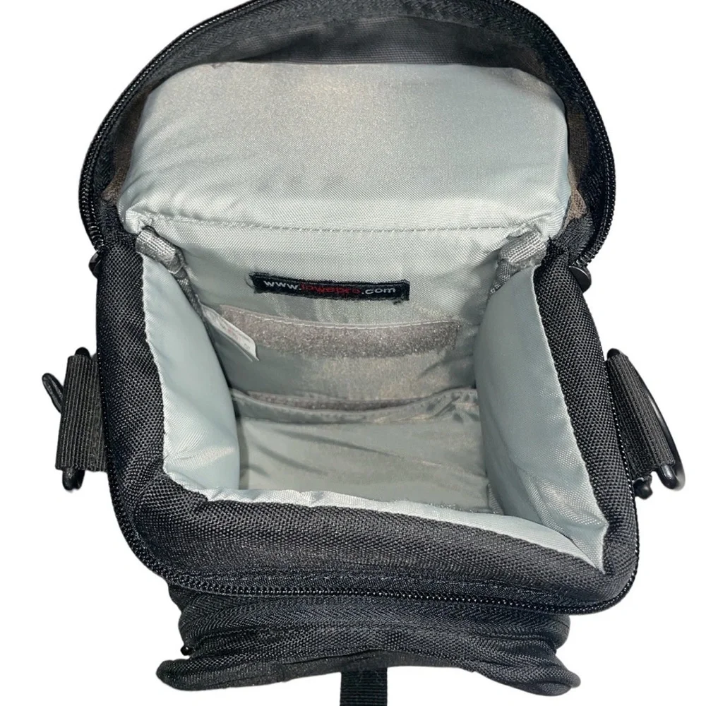 Lowepro EX 120 Camera Lens PADDED CARRYING CASE Pre- owned Good Condition